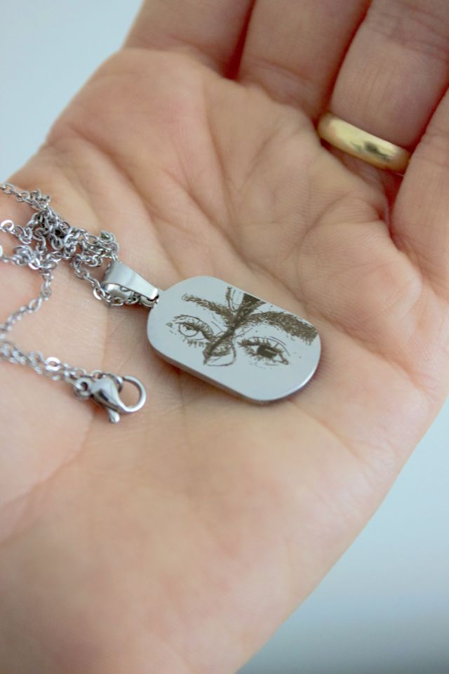 Çelik Kalp Gözü Kolye (Kendi Görseliniz İle)