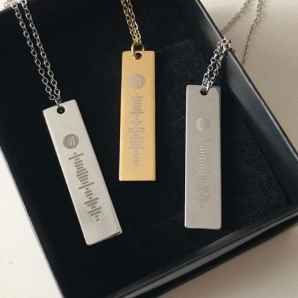 Çelik Spotify Kolye