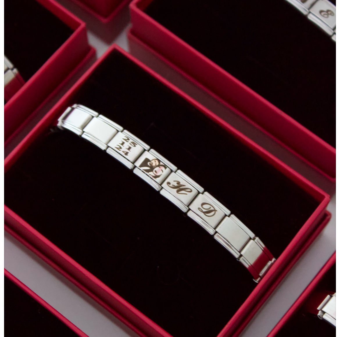 Çelik Portre 2 Harf ve Tarif İtalyan Charm Bileklik (sizin görseliniz ile)