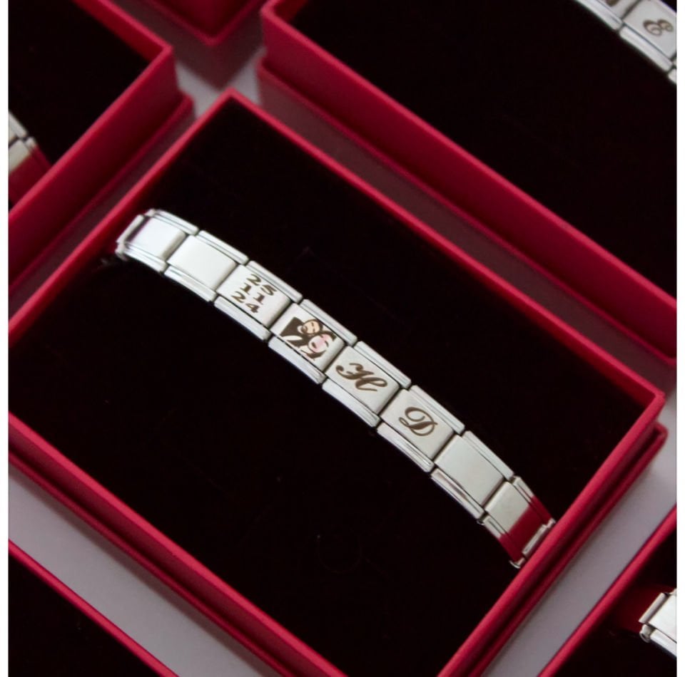 Çelik Portre 2 Harf ve Tarif İtalyan Charm Bileklik (sizin görseliniz ile)